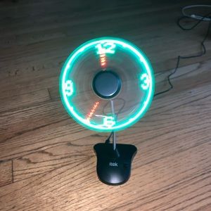 🔴2/$22  I TEK , clock fan